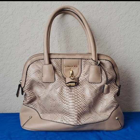 London Fog Lock Key Lizard Faux Leather Satchel Cream color - Picture 1 of 14